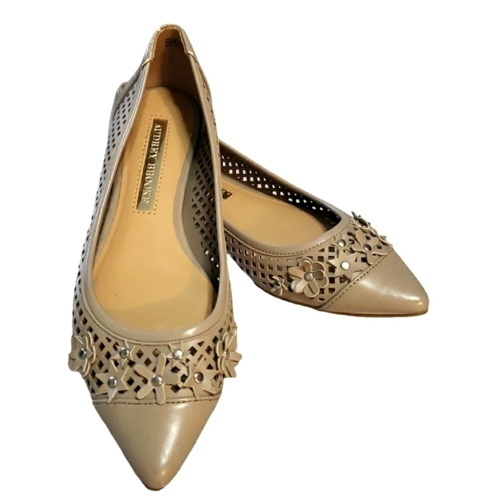 AUDREY Brooke Lilith Flat, Size 6M
